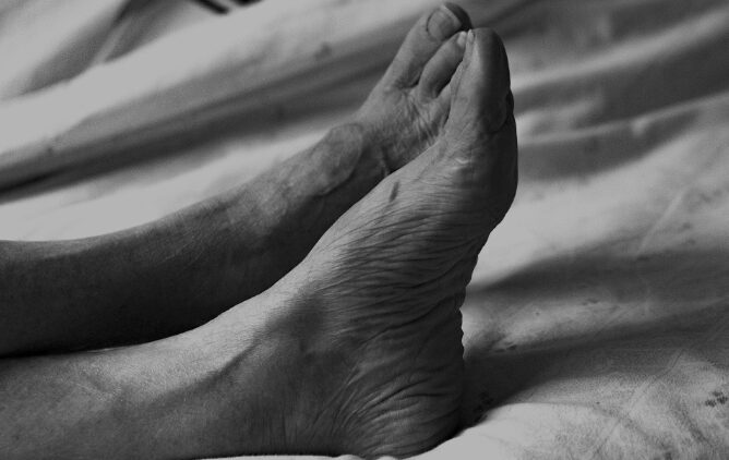The Importance of Foot Care in Seniors: Preventing Mobility Issues at Home